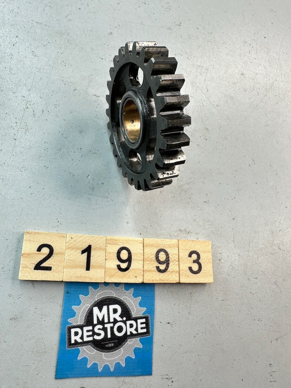 Honda CR125R 1983-85 Kick Starter Idle Gear (25T) 28230-KA3-710