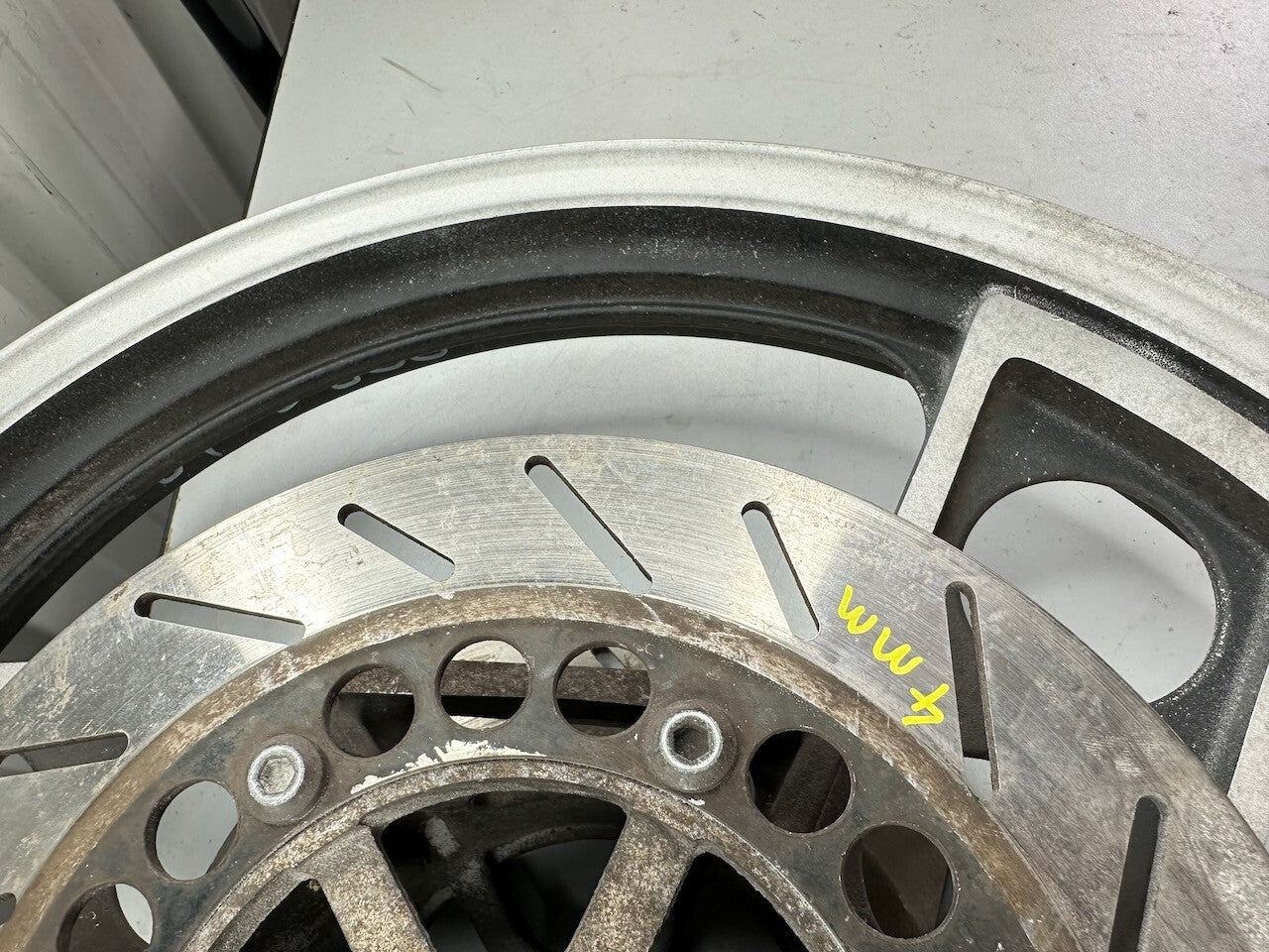 Yamaha XJ600 18 x 2.15 Front Alloy Wheel
