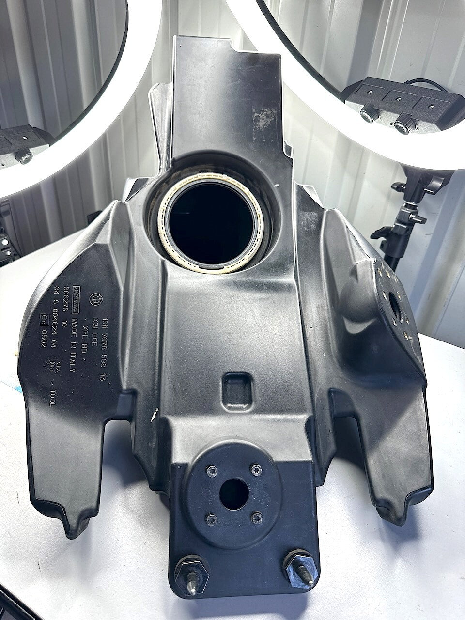 BMW F800S Fuel Tank 16117678598