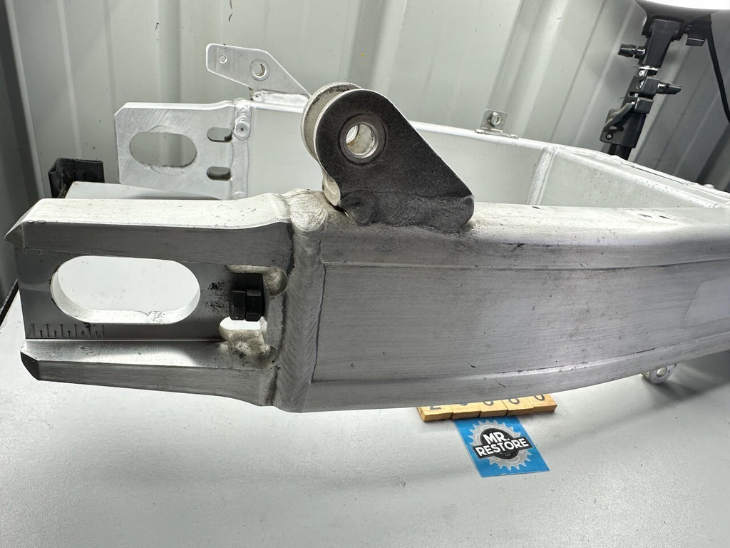 Yamaha XJR1300 '07-13' Rear Swing Arm Swingarm 5UX-22110  5UX-22110-00