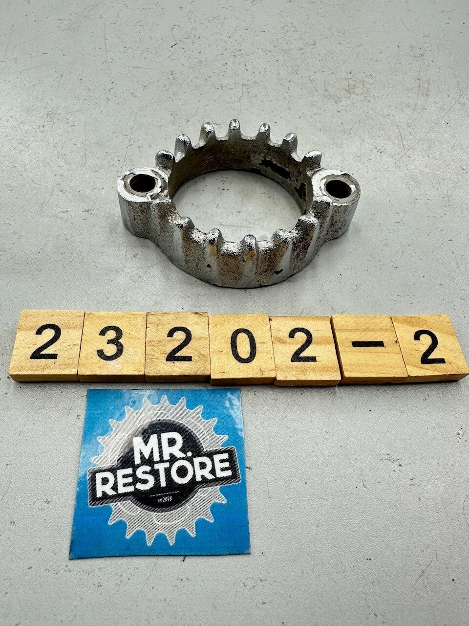 Suzuki GS1000 GSX1100 GSX750 Katana OEM Exhaust Ring Nut Flange Joint Clamp