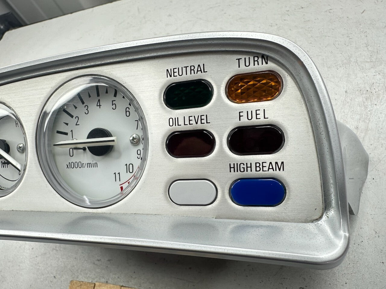 Yamaha V-Max 1200 VMX12 1985 Tachometer & Dash Lights (VGC)