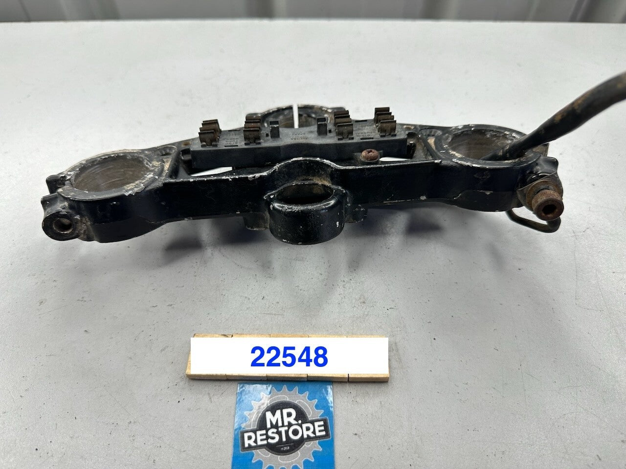 Honda VF750 VF700 Upper Triple Tree Fork Clamp 53230-MB2-010