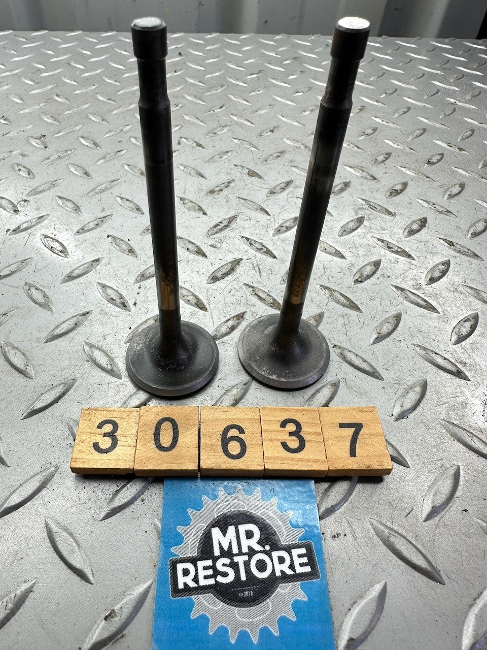 Honda CX650 Pair of OEM Intake Valves 14711-ME7-000