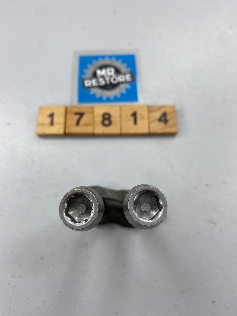 Suzuki RG500 RG400 Steering Stem Grip Bolt Pair (Rare original type) 07110-10305