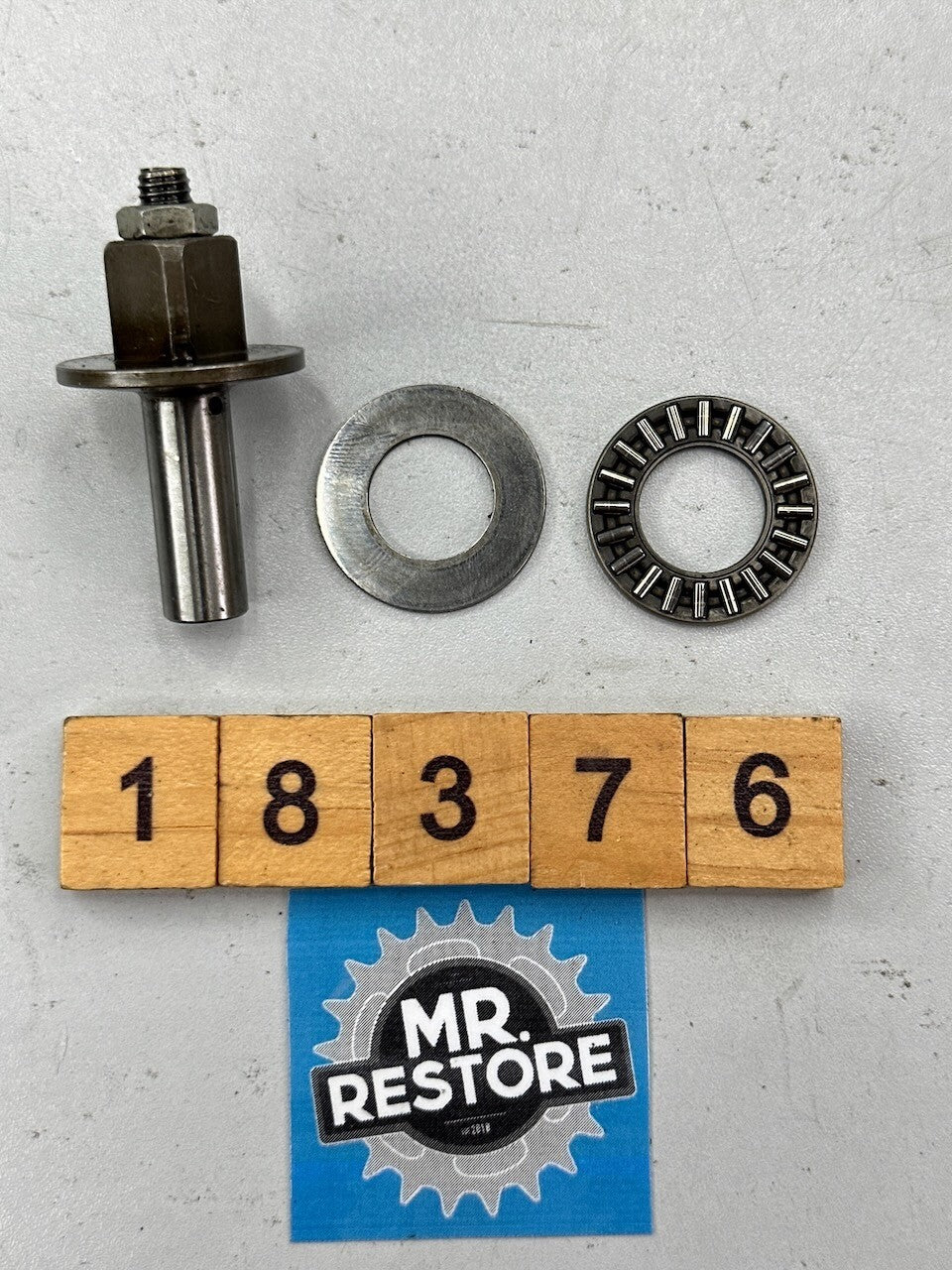 Suzuki GN250 DR200 DR125 Clutch Push Piece & Bearing 23121-38201