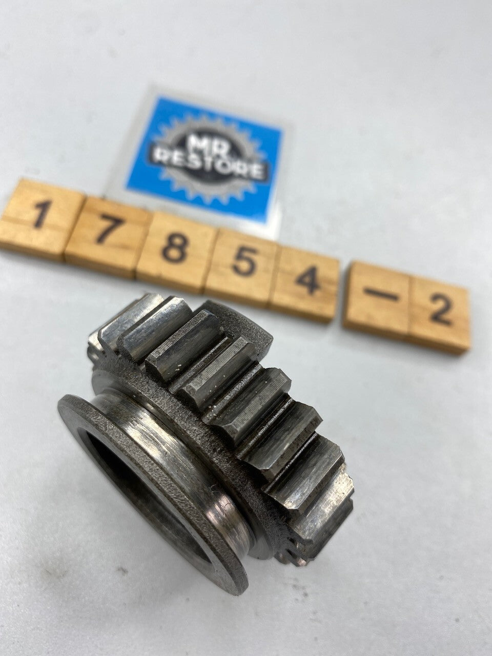 Yamaha SR500 SR400 XT500 TT500 Transmission 4th Wheel Gear 583-17241
