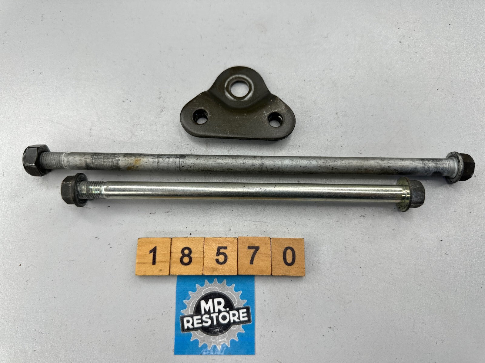 Kawasaki Z1000 ZR1000 Z750 ZR750 Engine Mount & Bolts