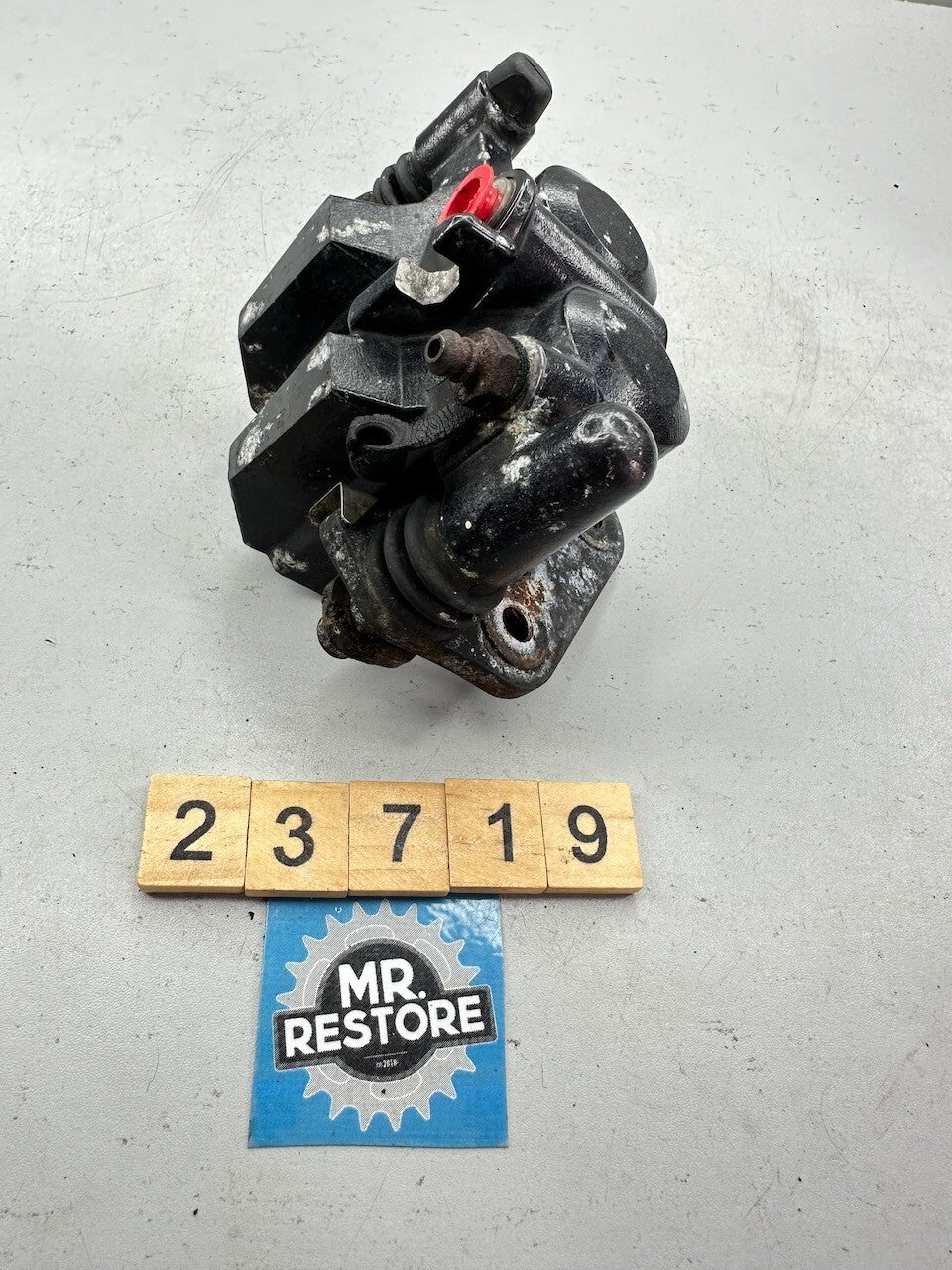 Kawasaki ZZR250 ZX250 EX250 Rear Brake Caliper