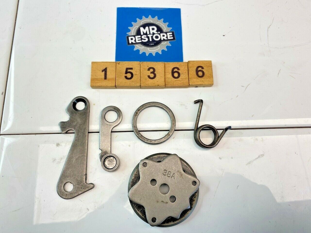 Suzuki RGV250 Gear Shift Selector Parts  25380-38A02