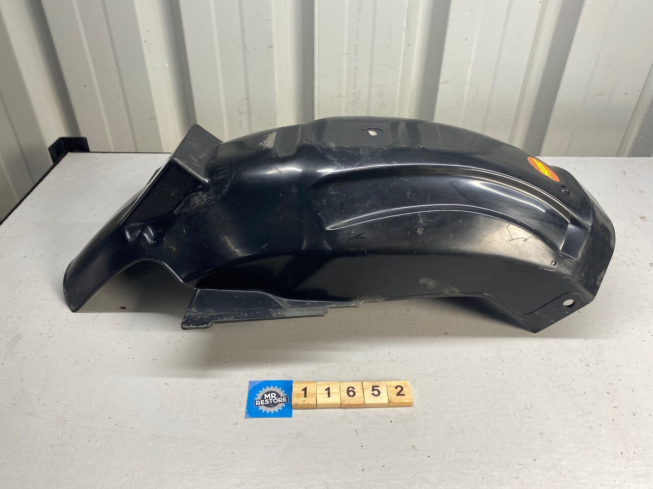 Kawasaki GPZ900R ZX900 GPZ750R Rear Fender Under Guard