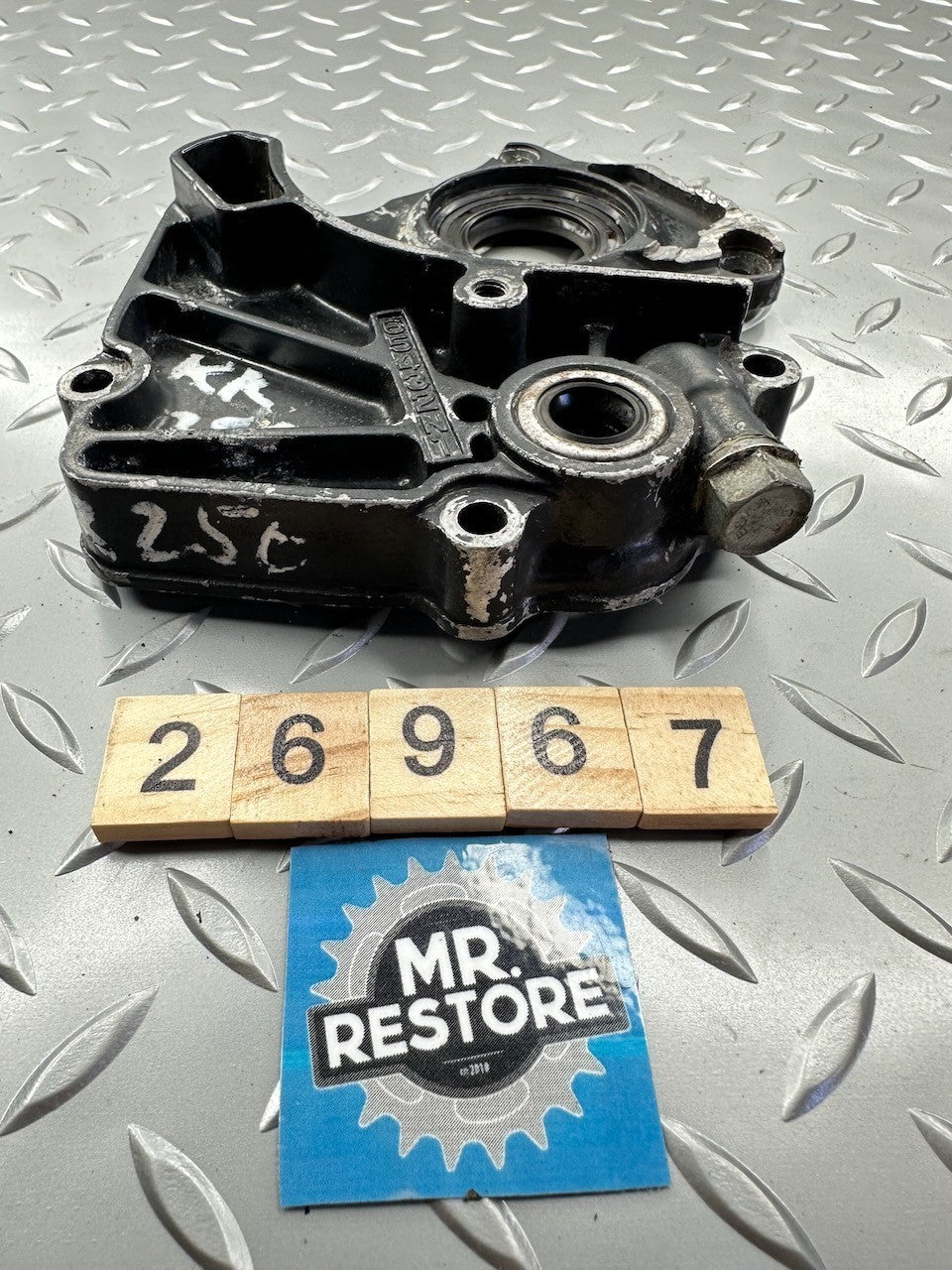 Kawasaki KR250 A KR-1S KR1S Gear Shift Cover