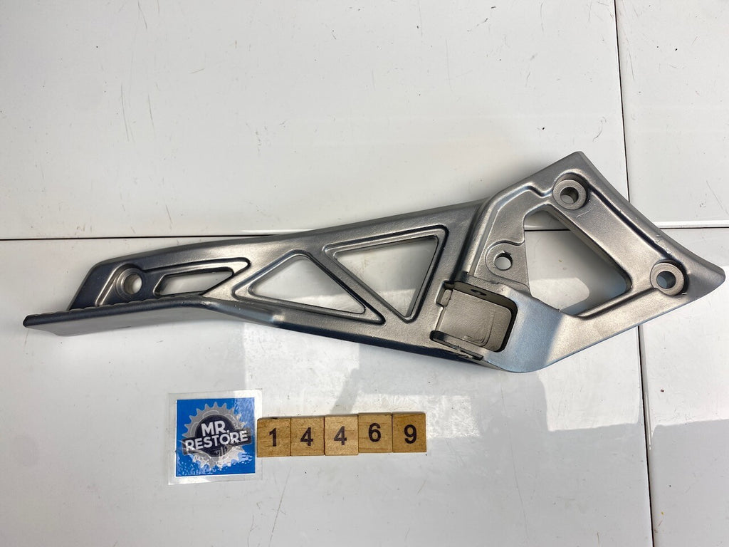 Yamaha SRX250 R/H Front Rider Foot Rest Bracket - Vapour Blasted