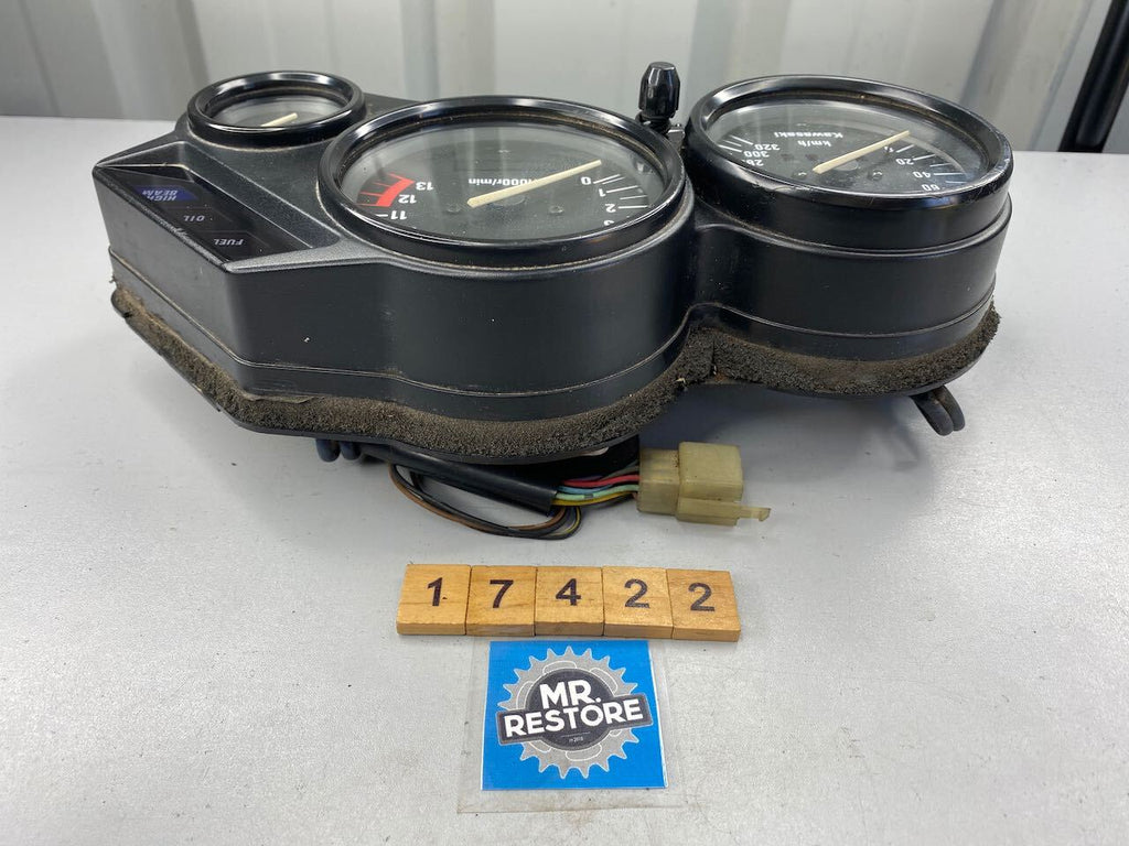 Kawasaki ZZR1100C Dashboard Instruments Meters KMH Tested (showing only 15728ks)