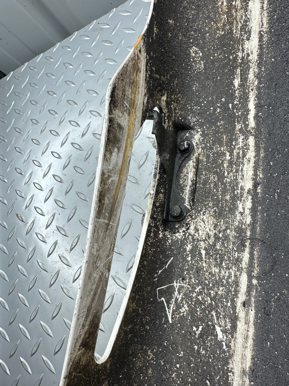 Honda VF750 OEM Front Mudguard Fender & Brace - No Cracks