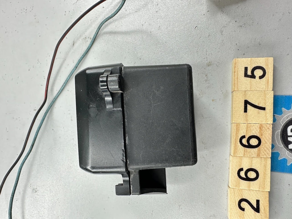 Yamaha FZ750 Dashboard Pilot Light Panel Assy. 2KK8353000