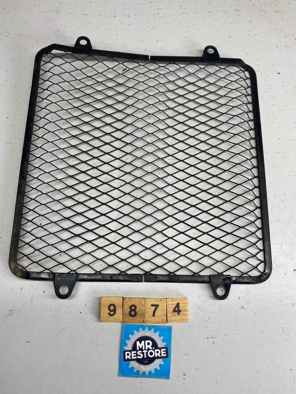 Kawasaki ZZR20 EX250 Ninja Radiator Guard 14037-1078