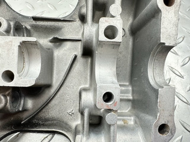 Honda XL500 XR500 XL250R XR250R Cylinder Head Cover 12310-KA6-670