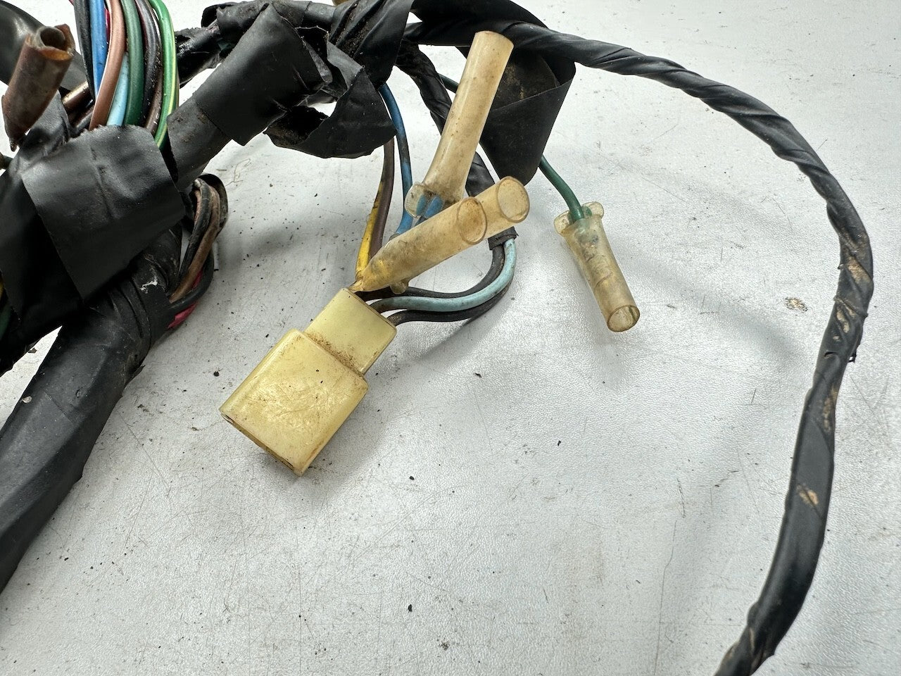 Yamaha V90 T 1982 Wire Loom Harness