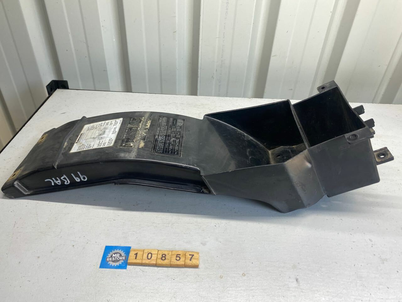 Kawasaki ZR250 Balius Under Rear Mudguard Fender 35023-1384