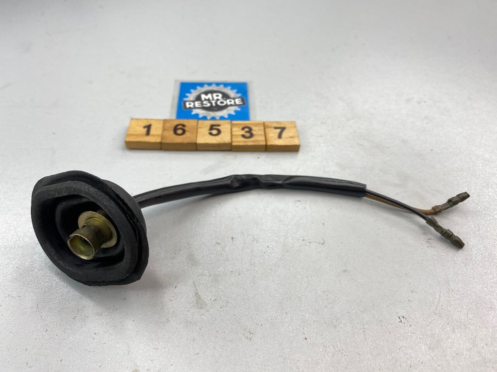 Suzuki RGV250 K L Side Light Bulb Holder, Harness & Seal