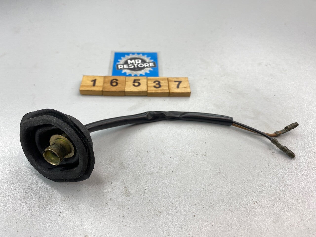 Suzuki RGV250 K L Side Light Bulb Holder, Harness & Seal