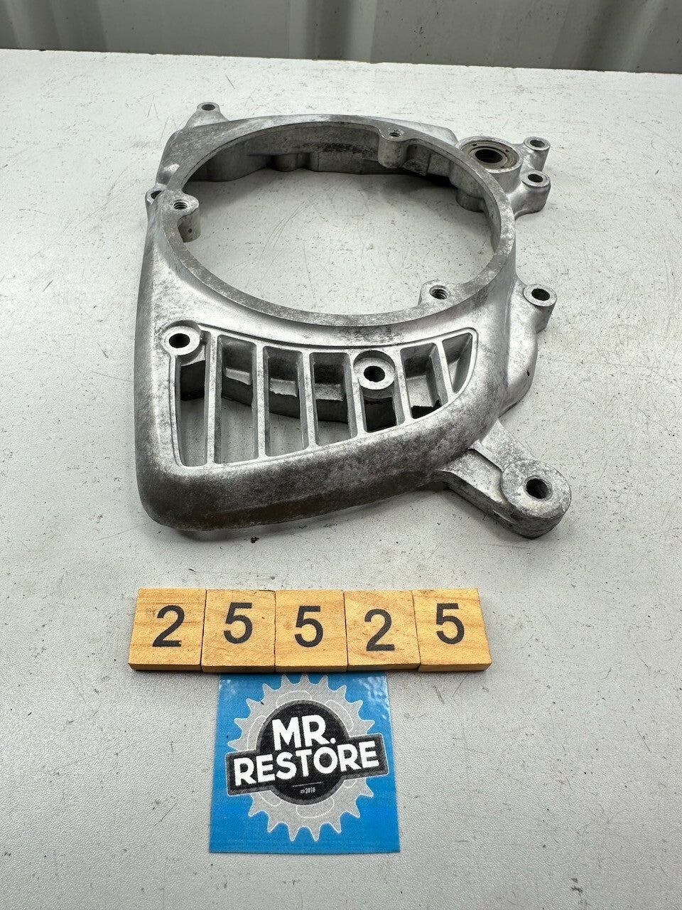 Honda C90 K1 K2 Alternator Generator Stator Cover 11341-096-010