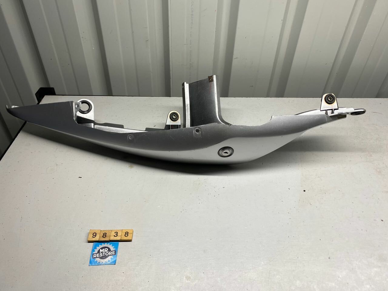 Suzuki SV1000 SV650 L/H Tail Panel 45512-16G
