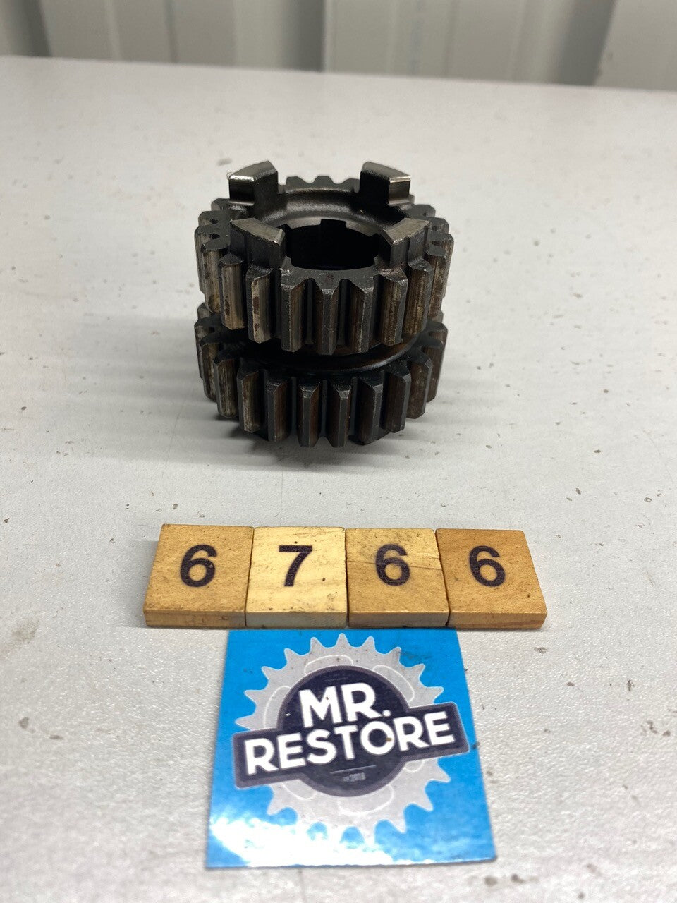 Yamaha RD500LC YPVS RZ500 R Transmission Gear, 3rd 4Th Pinion 22T,24T 47X-17131