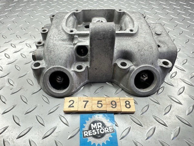 Honda CB250 CB360 Cylinder Head Cover 12301-369