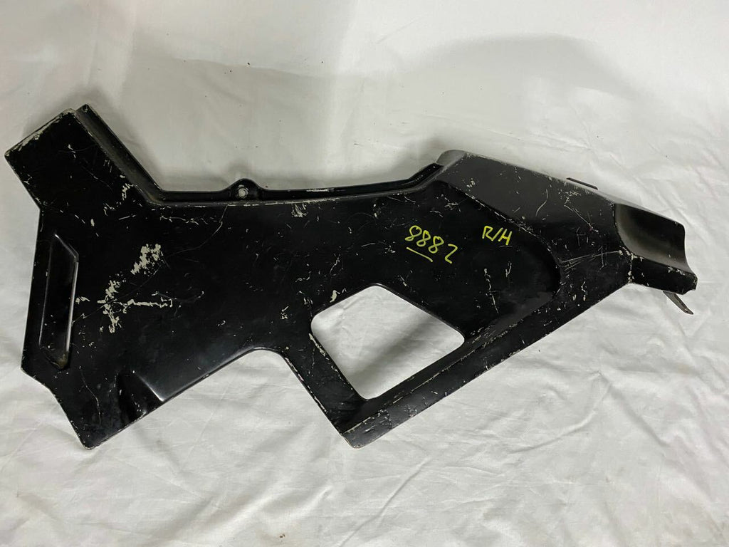 Yamaha XJ650 Turbo R/H Fairing Panel 16G-2835R-00-20 - Repaired