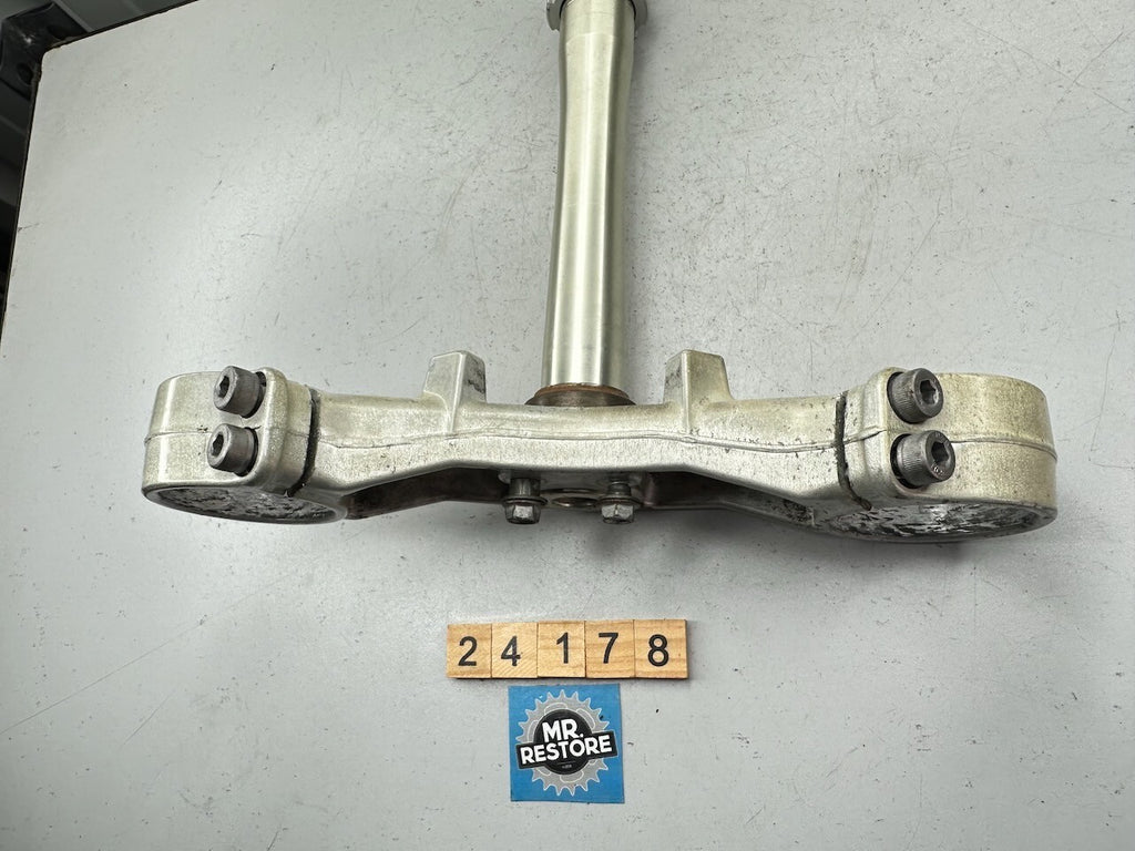 Yamaha YZF1000 R1 2007-08 Lower Triple Tree Fork Clamp 4C8-23340-00