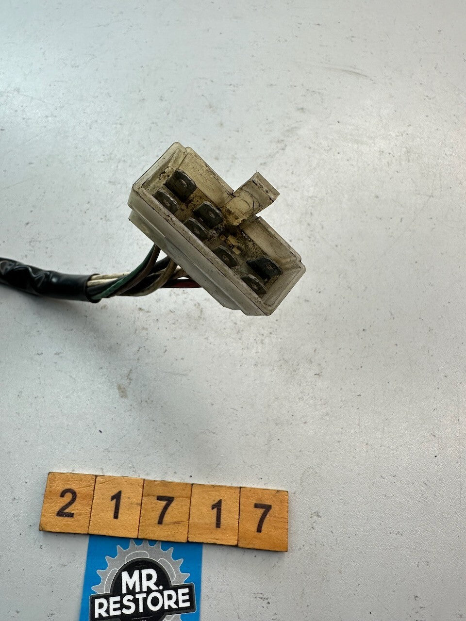 Yamaha XJ900 XJ600 XS400 XS250 FZ600 OEM Rectifier Regulator
