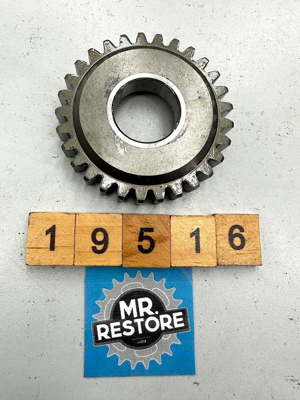 Yamaha RZ250 RZ350 RD350 RD250 YPVS Transmission 3rd Wheel Gear (29T) 29L-17231