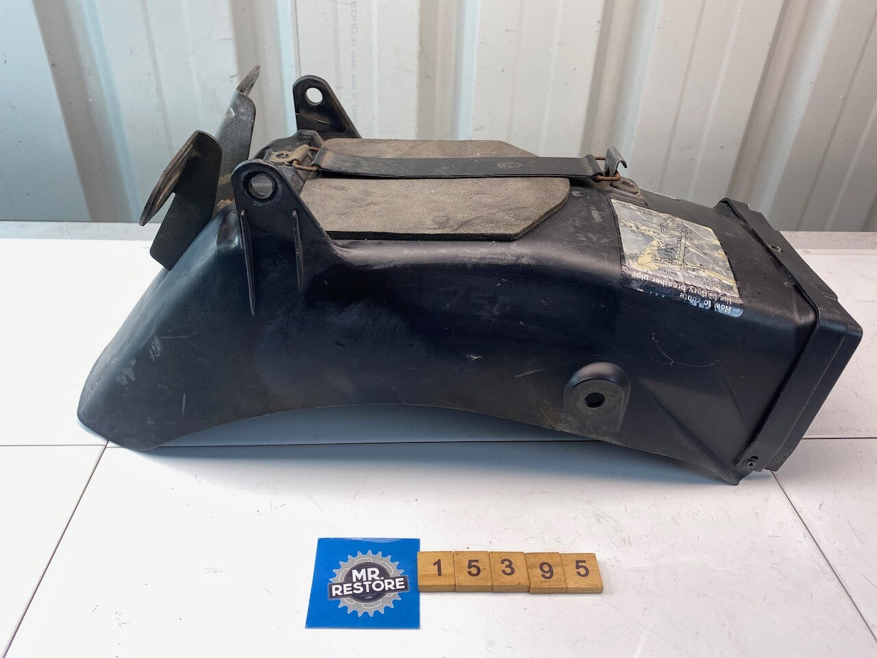 Yamaha FZ750 Rear Fender Guard Reg Plate Holder etc.