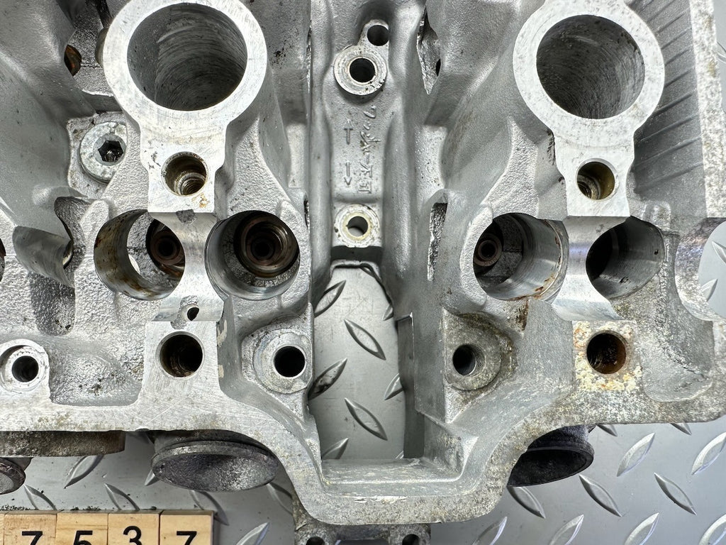 Honda CBR250R MC19 KY1 Cylinder Head
