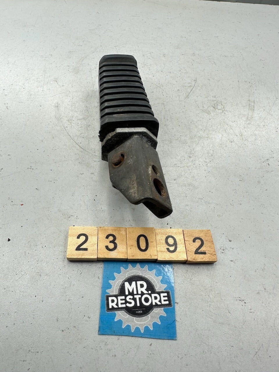 Kawasaki ZX750 GPZ750 KZ750 KZ1100 GPZ1100 KZ1000 Z1000 Pillion Rear Foot Peg