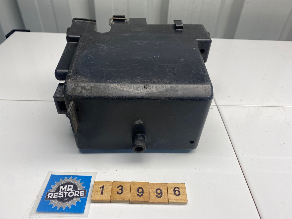 Yamaha FZR1000 FZR750 1987-88 Battery Holder Box & Strap 2GH-21245