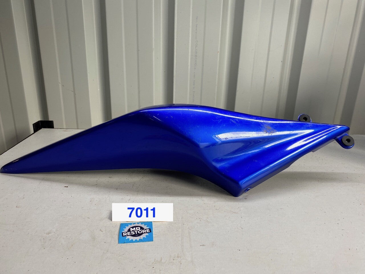 Kawasaki EX250 Ninja R/H Rear Side Cover in Blue 36040-0062