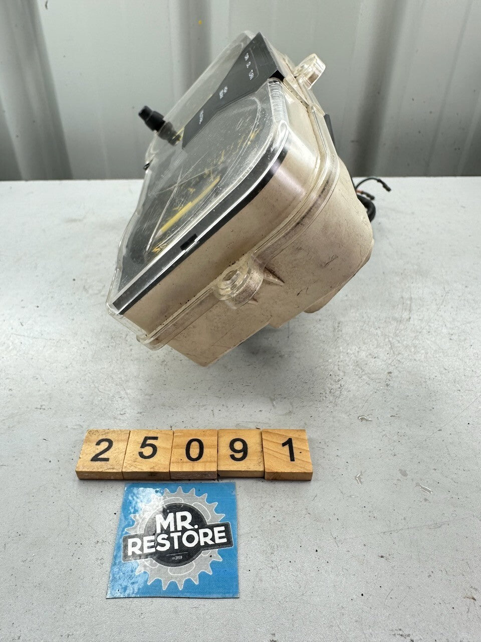 Honda VF500 KMH Meters Dashboard, Harness & Bracket (Speedo Tested)