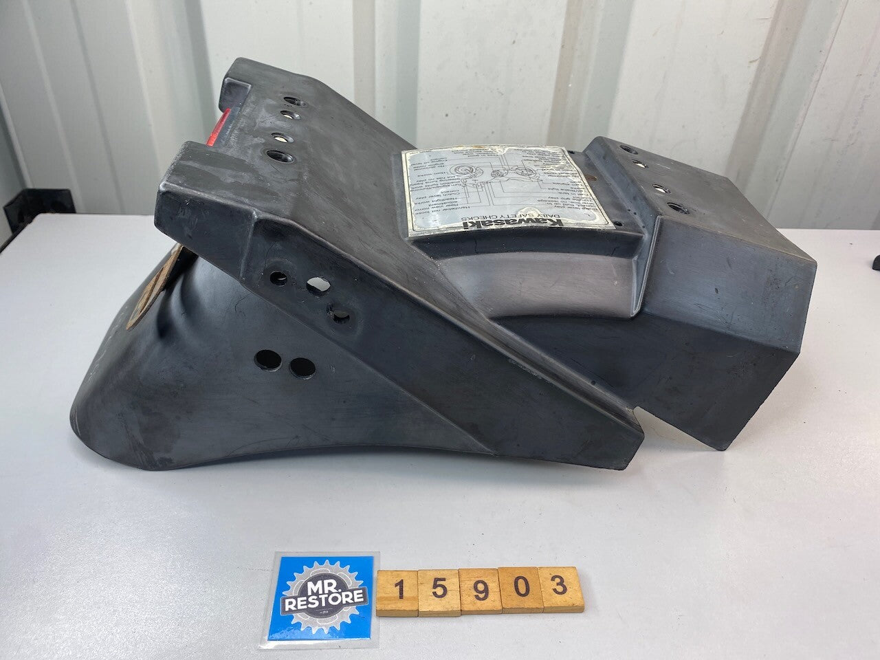 Kawasaki ZZR250 EX250 Rear Fender Guard 35023-1275
