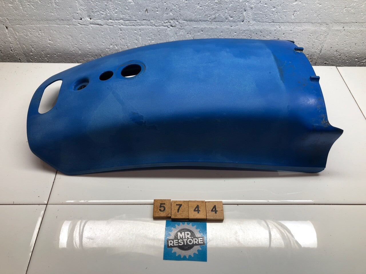 Kawasaki KE175 Rear Fender Mudguard OEM 1980-82 35022-1018