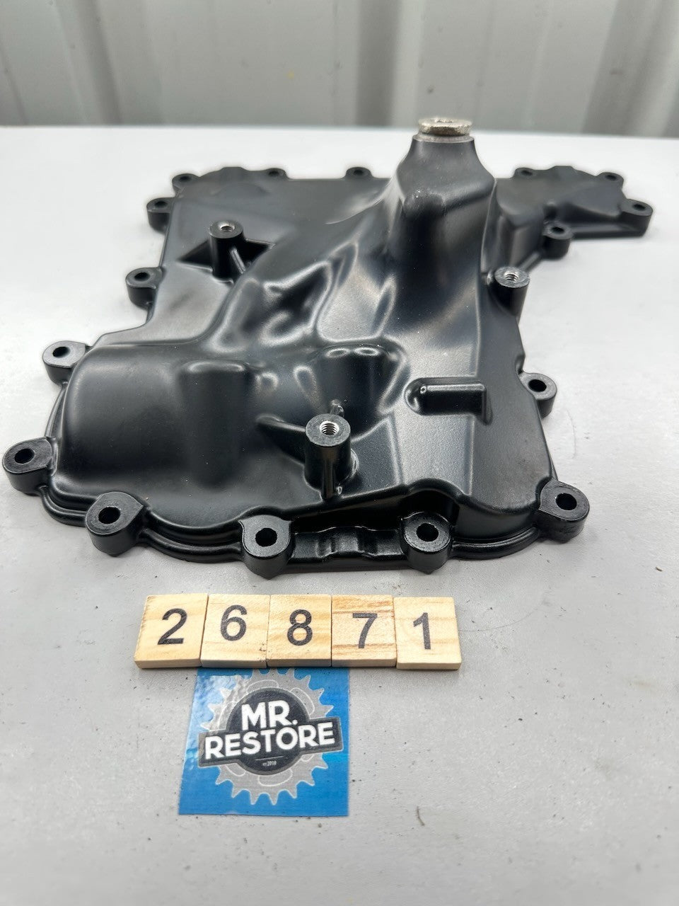 BMW K1200S K1300S K1300R K1200R K1300GT K1200GT Oil Sump Pan 11137675685