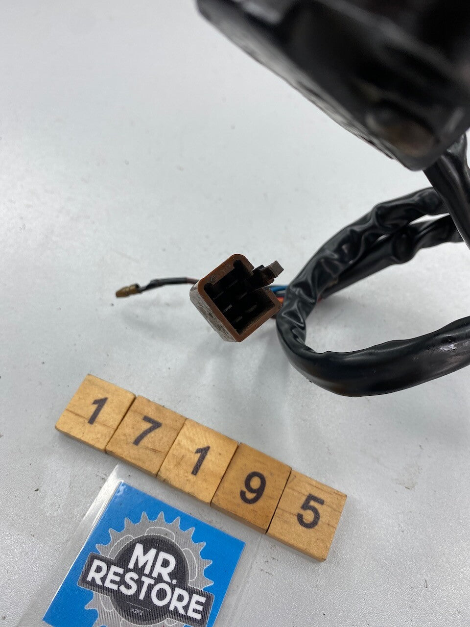 Yamaha RZ350 R RZ250 FN R/H Handlebar Switch