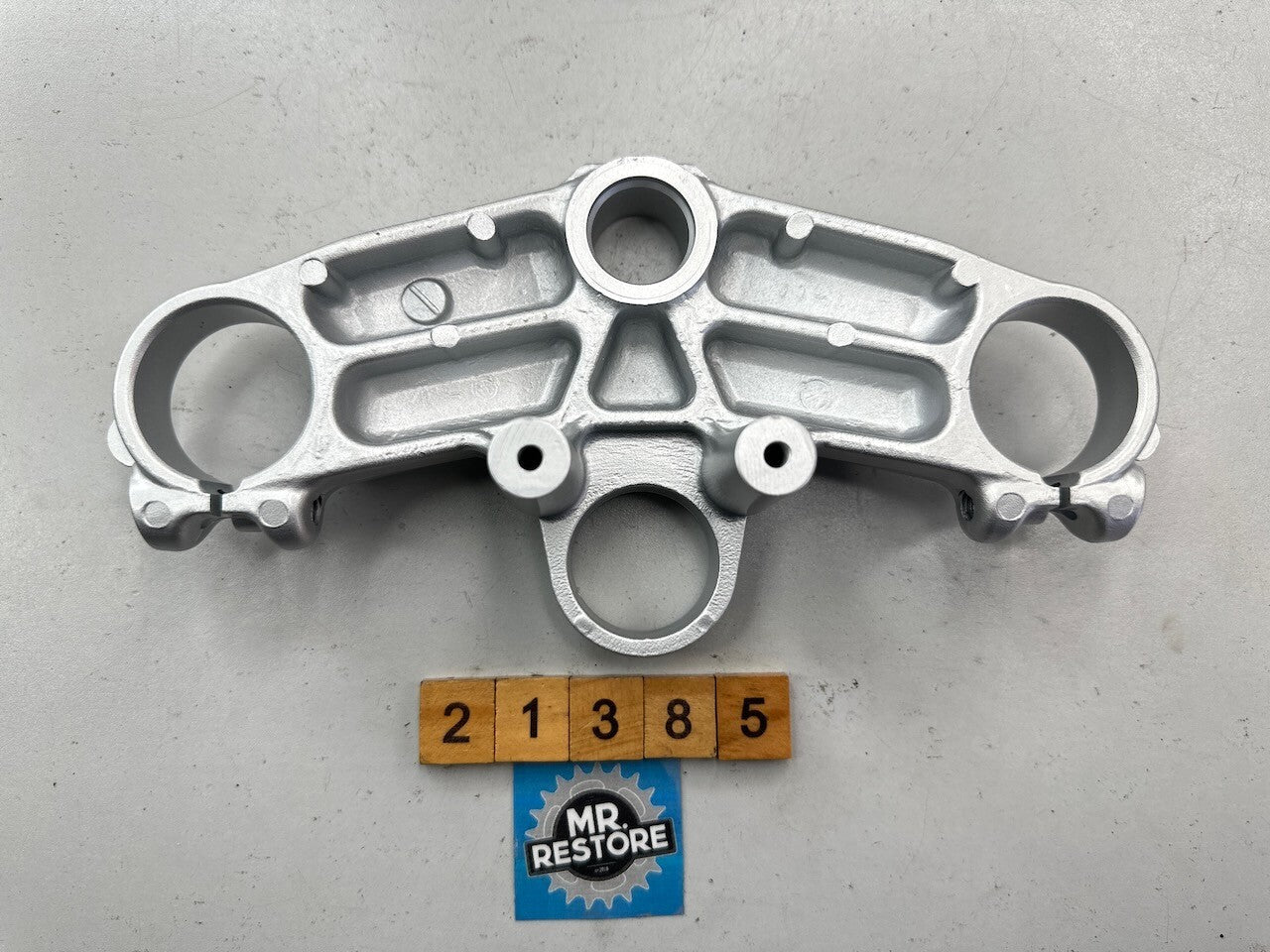 Yamaha TZR250 1986-88 1KT 2MA Triple Tree Top Clamp (for 29mm forks) (Painted)