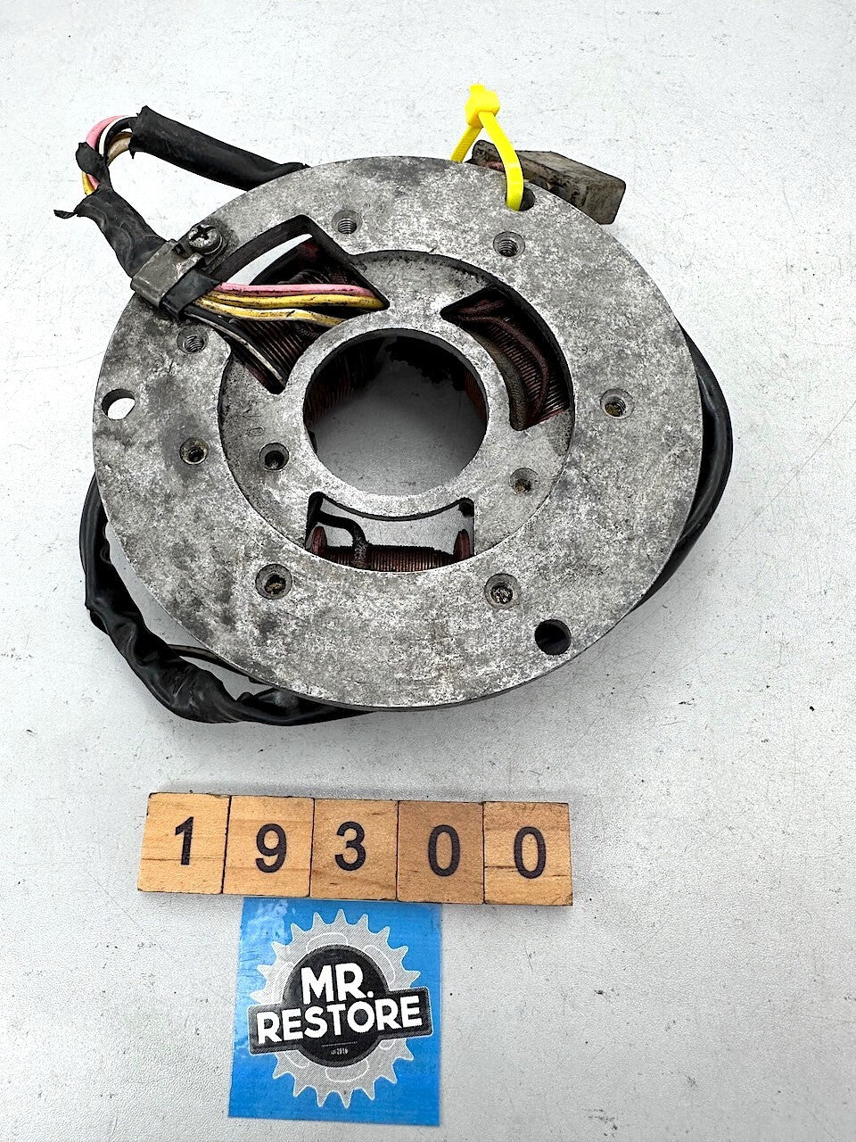 Honda MT250 Elsinore 1974-76 OEM Stator & Points 31141-358-004