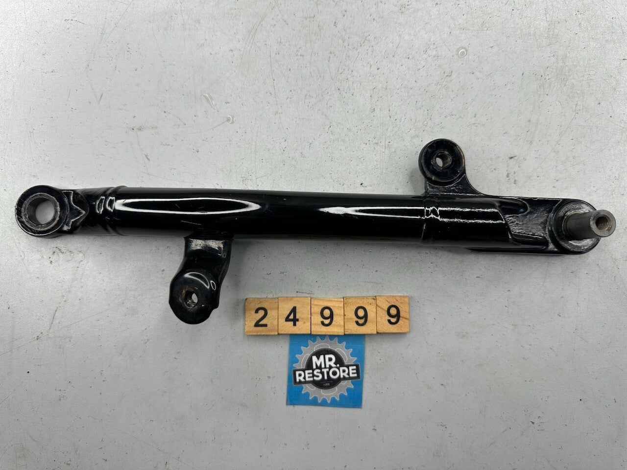 Yamaha V-Max 1200 VMX12 Frame Back Stay Sub Comp Bar 1FK-21105-00-33