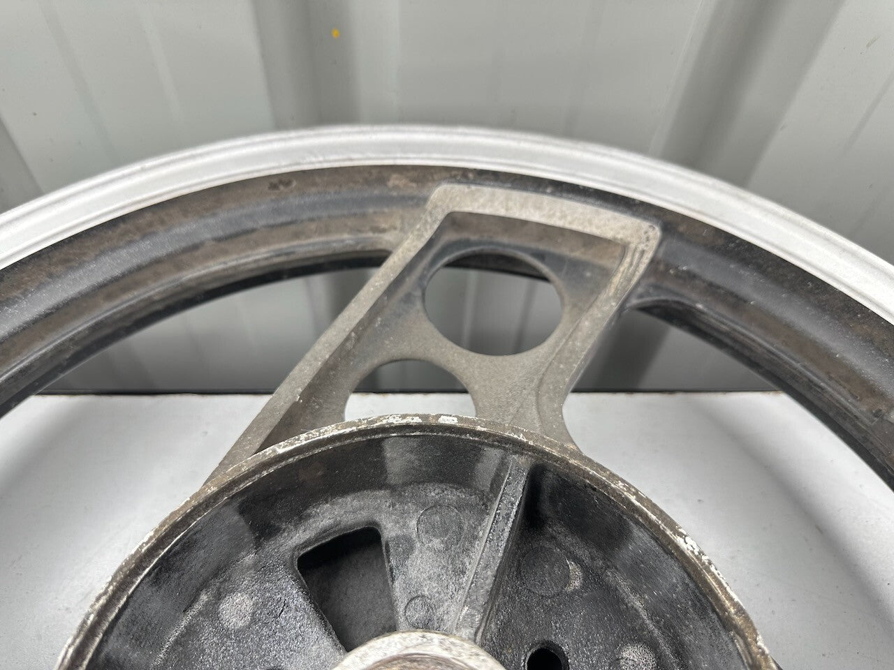 Yamaha XJ600 Front Wheel 18 x 2.50