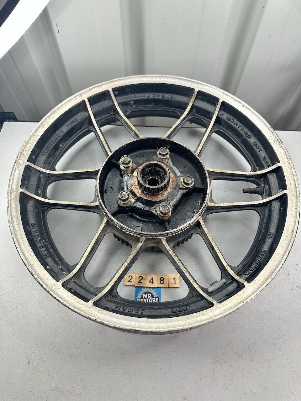 Honda Nighthawk CB650SC VT500 Shadow 1984 16 x 3.00 Rear Wheel Rim (68M)