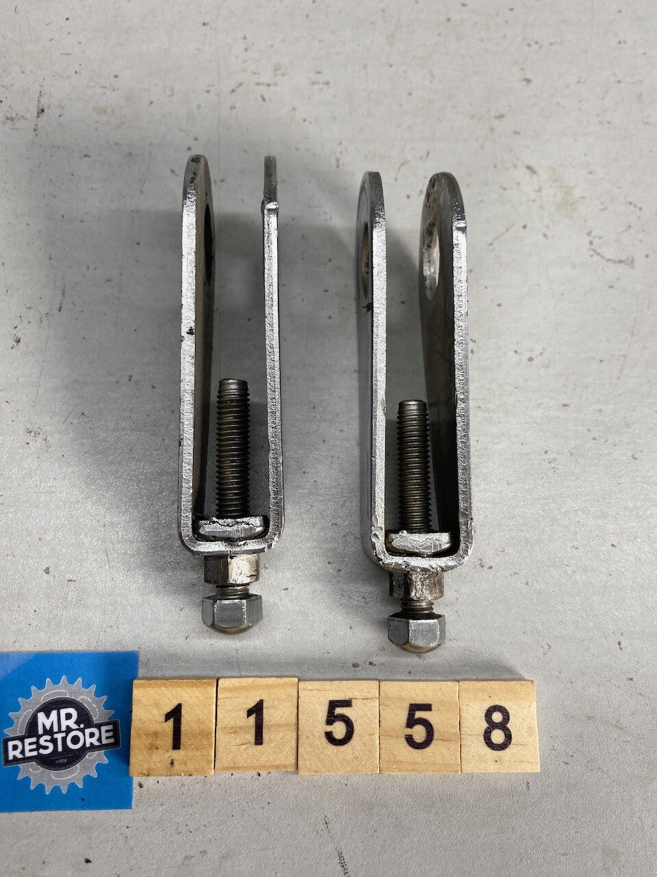 Suzuki GSX400 GSX250 GS450 GS500 GS550 Chain Adjusters (Pair) 61410-47200